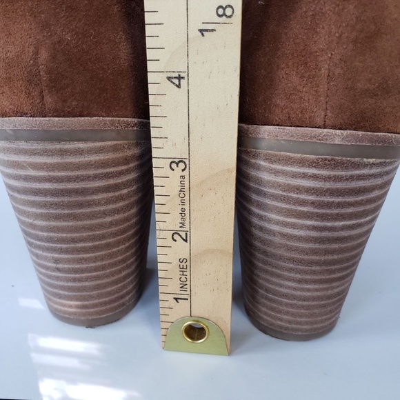 Dolce Vita Suede Heeled Boot - USA size 6.5 - Picture 7 of 9